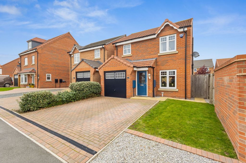 Property photo 1 of 25