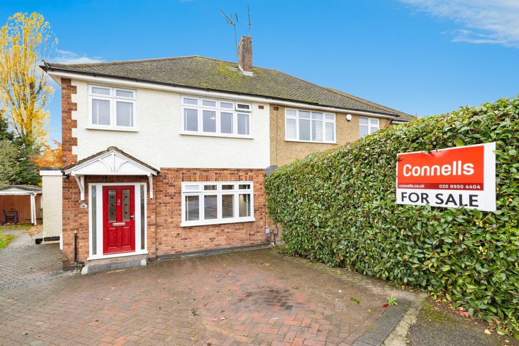 Property photo 1 of 17