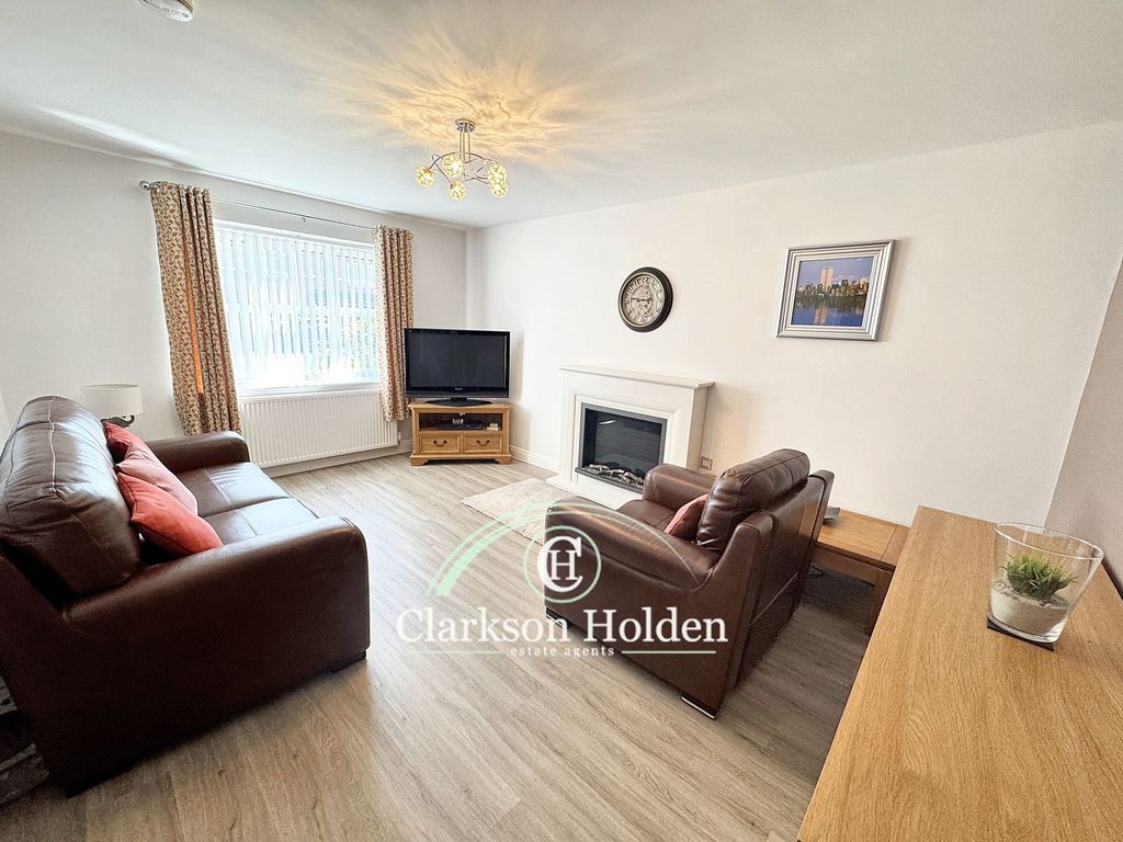 Property photo 2 of 35