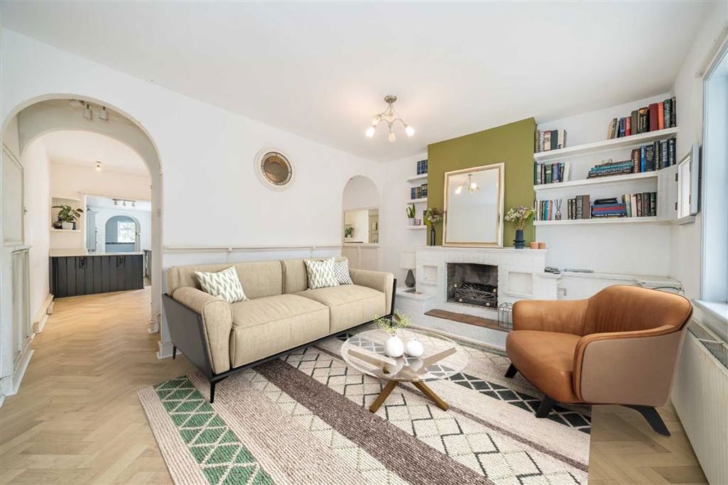 Property photo 2 of 7
