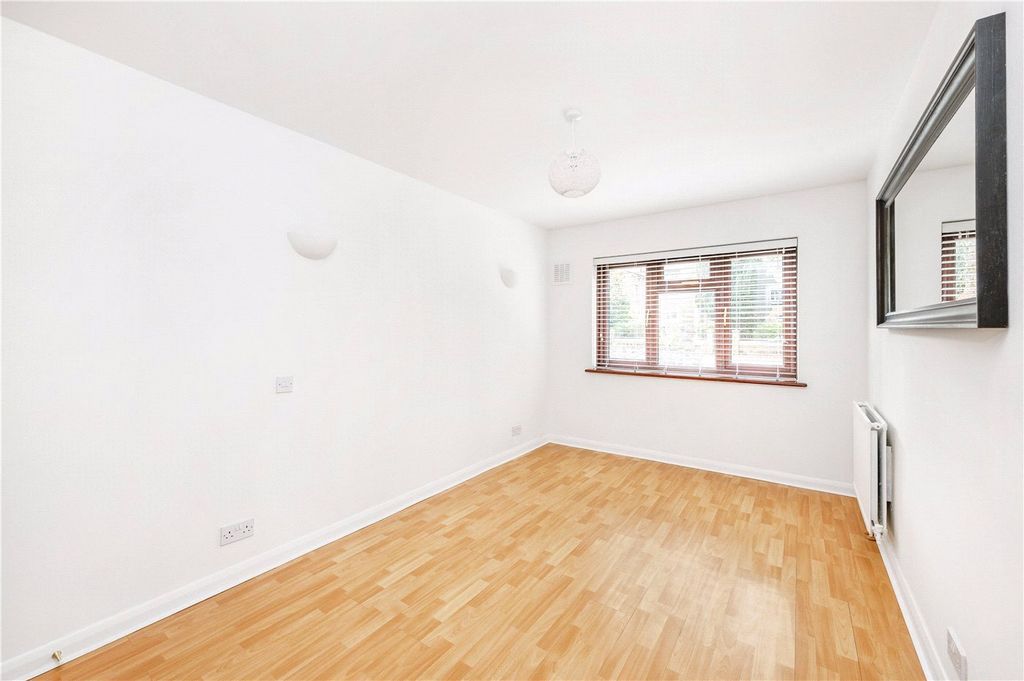 Property photo 3 of 11 Picture No. 09