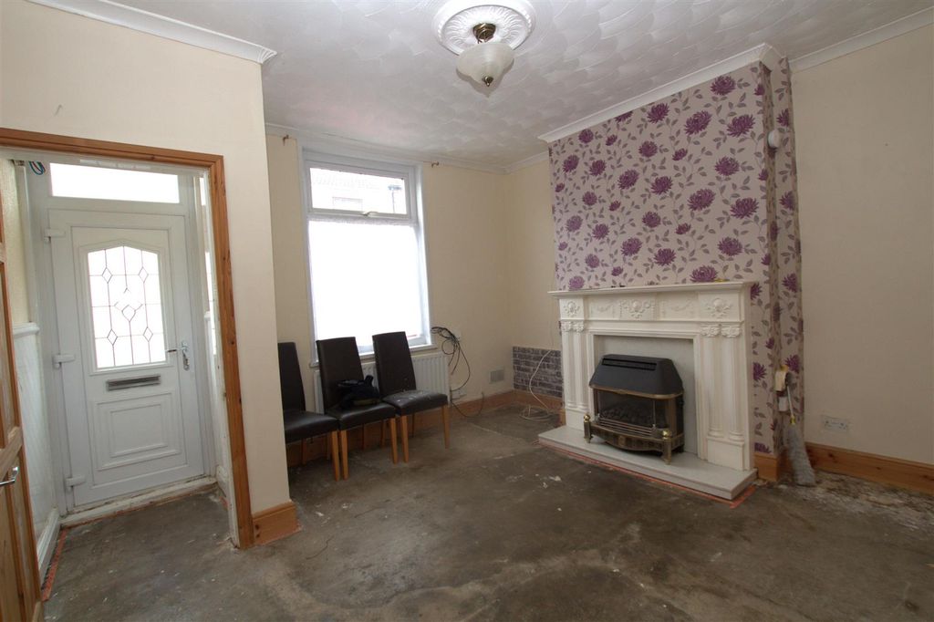 Property photo 2 of 7 Front Reception Angle 1.Jpg