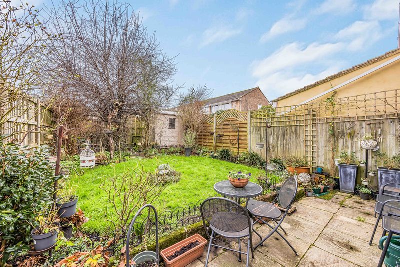 Property photo 2 of 17 Photo 12