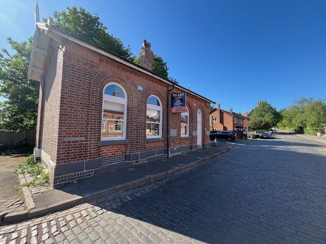 Property photo 3 of 5 An Office Room