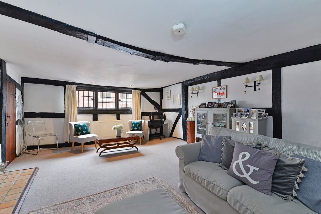 Property photo 3 of 21 Picture No. 15