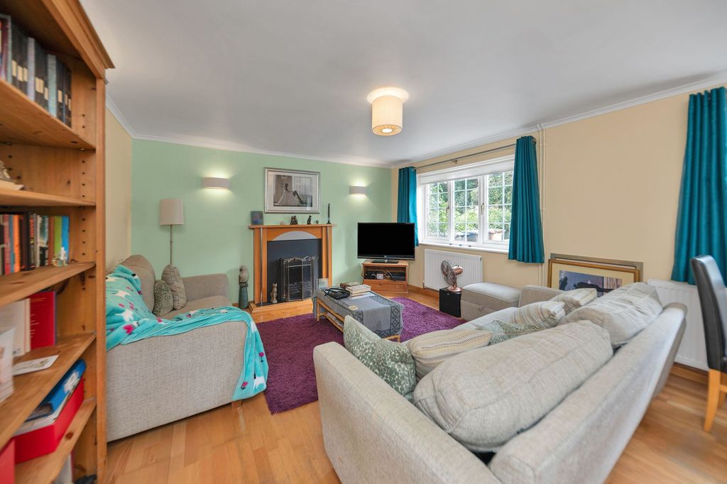 Property photo 3 of 15