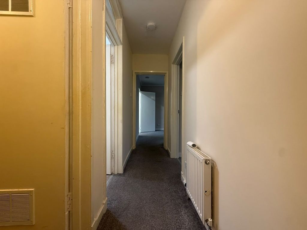 Property photo 2 of 9 Whatsapp Image 2026-10-21 At 09