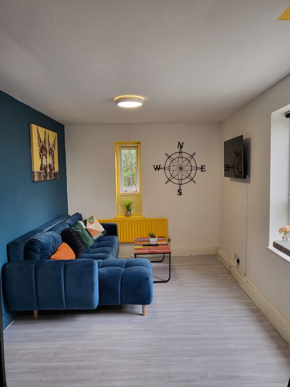 Property photo 2 of 7