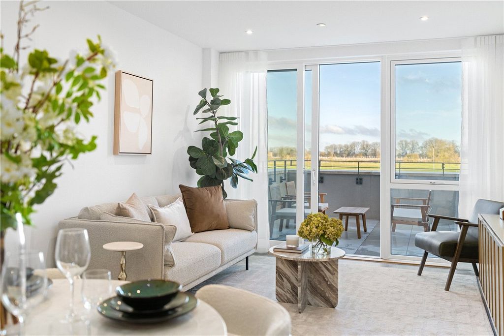 Additional image 11 of 2 bed flat for saleEddington Avenue, Cambridge CB3
