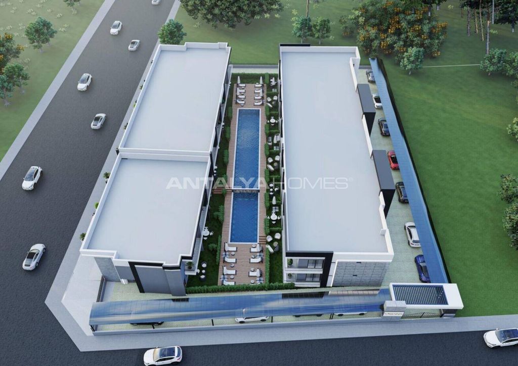 Property photo 1 of 28