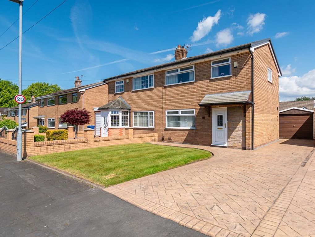 Property photo 1 of 13