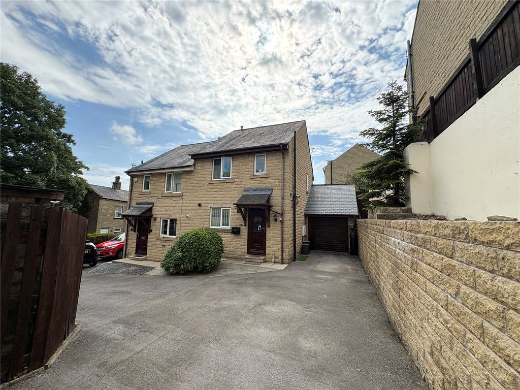 Property photo 1 of 18 Picture No. 35