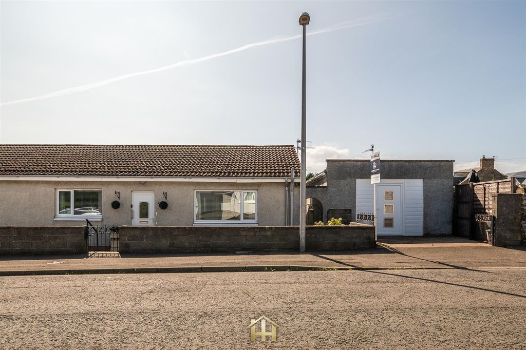 Property photo 2 of 26 38 Ramsay St Monifieth Dd5 4Aq 240826 Edit (16 Of