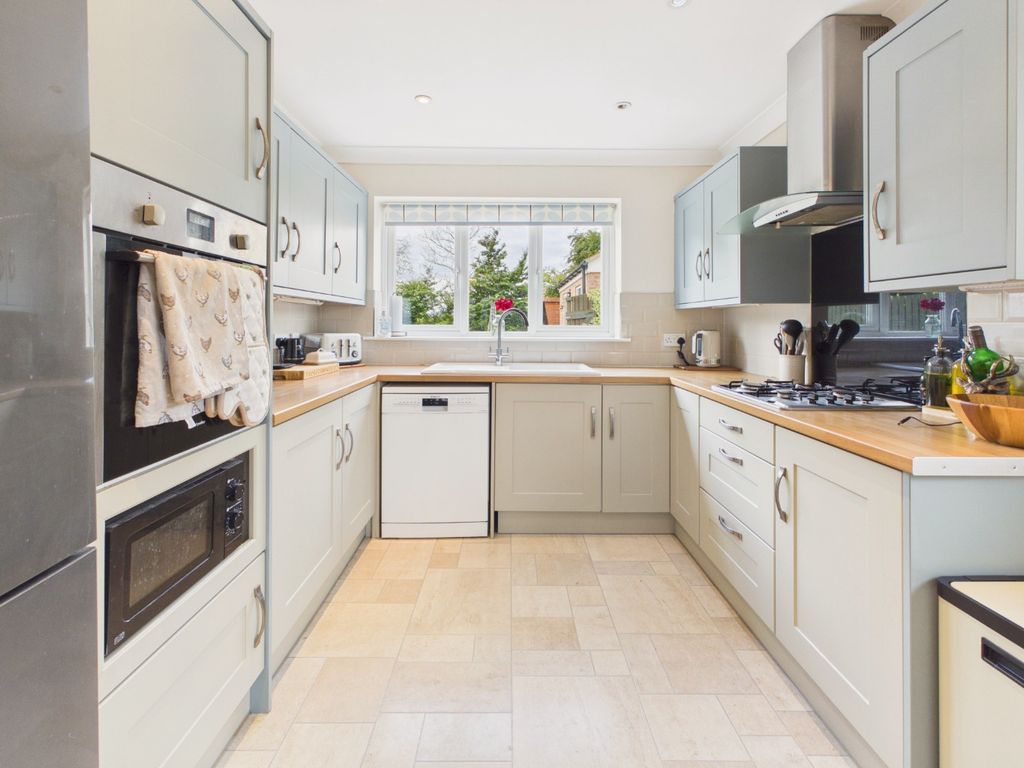 Property photo 3 of 25 5307147