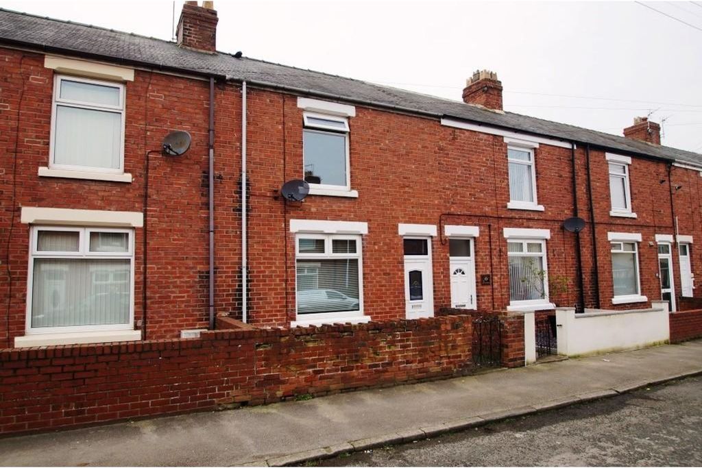Property photo 1 of 8 Front