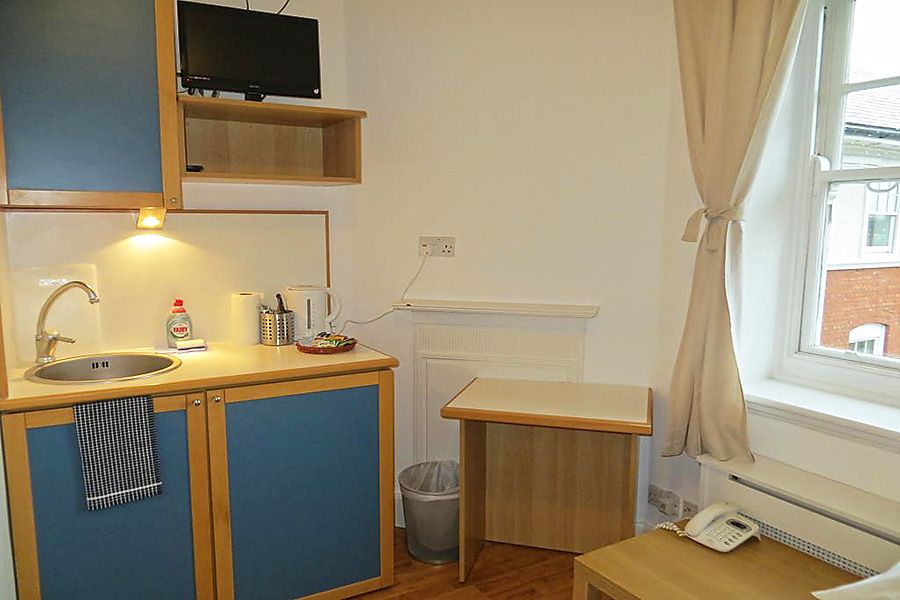 Property photo 2 of 6 Gallery