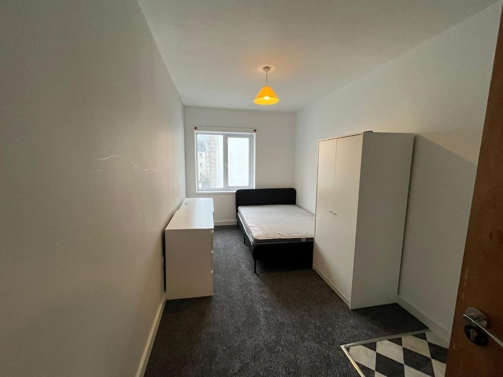 Property photo 3 of 5 29Fd378E-E07c-4193-B329-Ec6c0A1E3241.Jpg