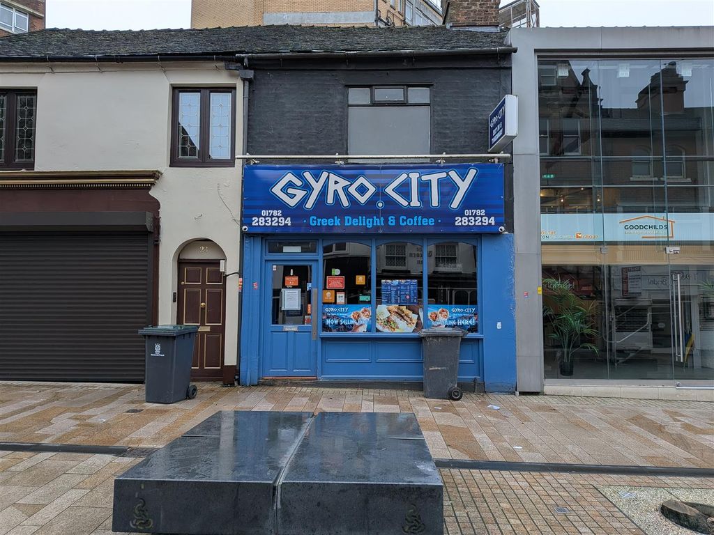 Property photo 1 of 8