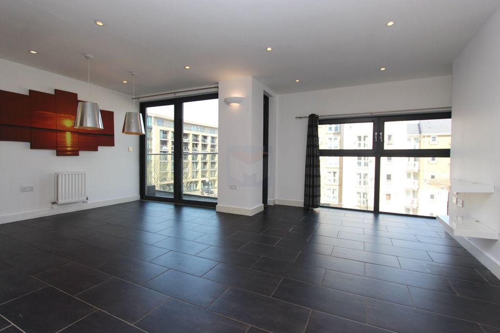 Property photo 1 of 9 Picture No. 93