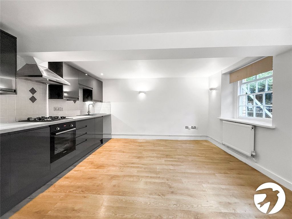 Property photo 3 of 12 Kitchen/Living Space