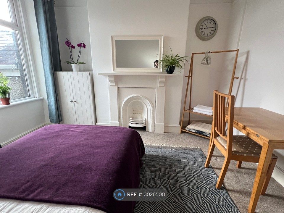 Property photo 3 of 11