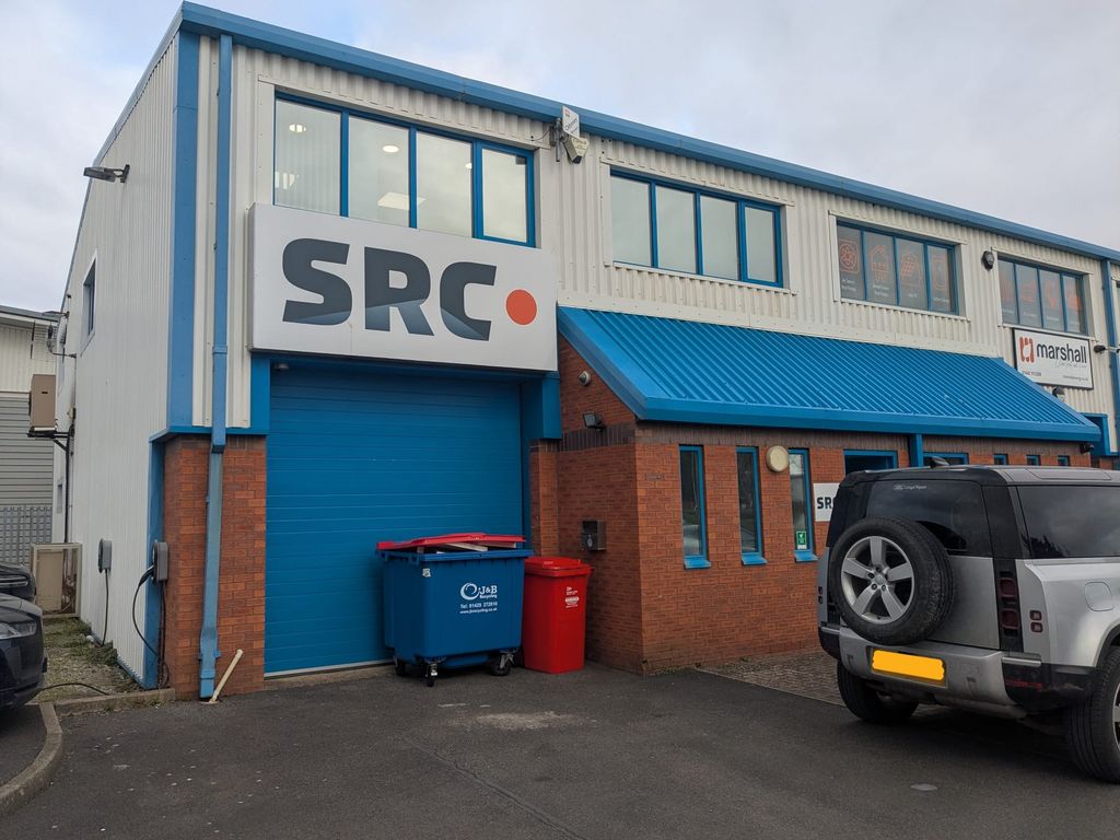 Property photo 1 of 11