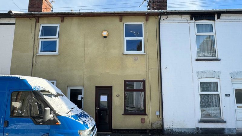 Property photo 1 of 8 Photo 1