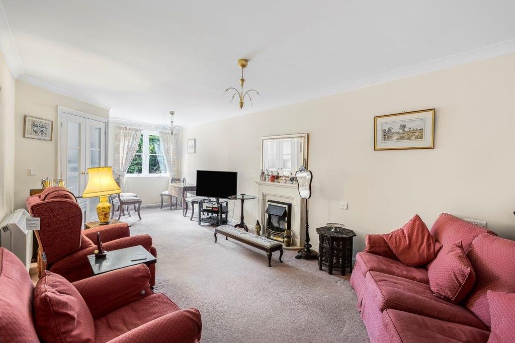 Property photo 2 of 12