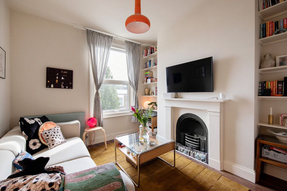 Property photo 1 of 17