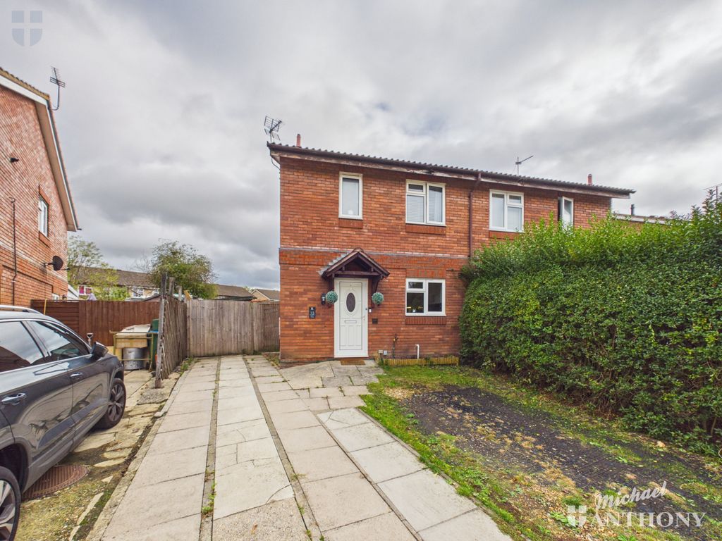 Property photo 1 of 15 Cam03852G0-Pr0813-Still017