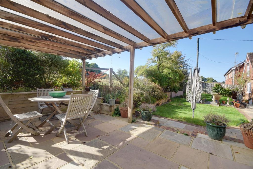 Property photo 3 of 26