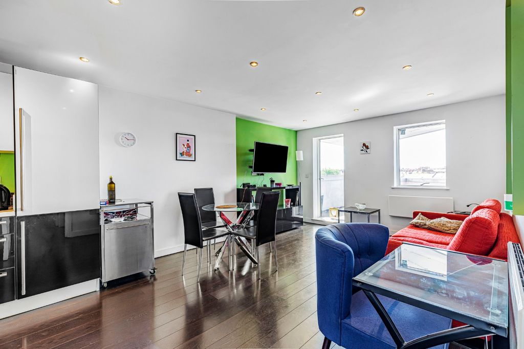 Property photo 1 of 13 Picture No. 04