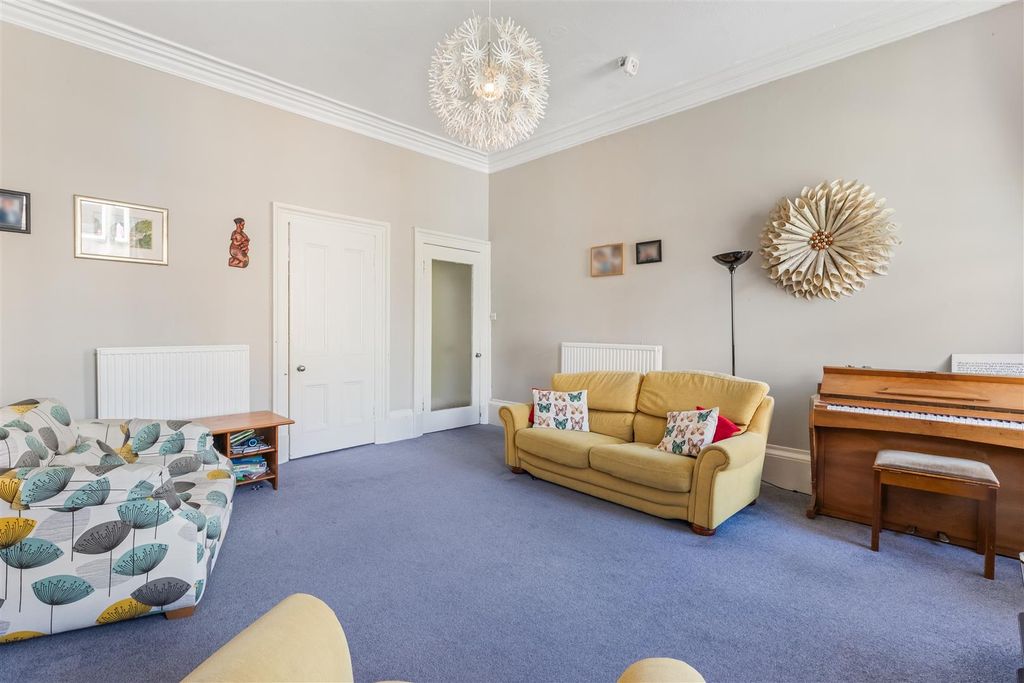 Additional image 5 of 3 bed flat for saleKelly Street, Greenock PA16