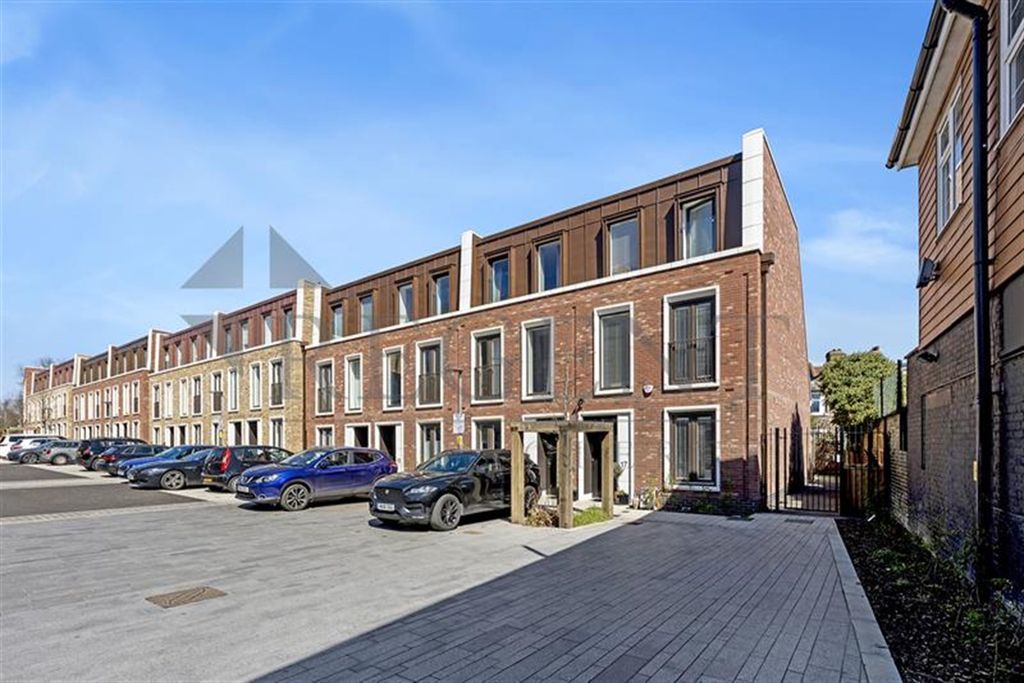 Property photo 1 of 6 (Main)