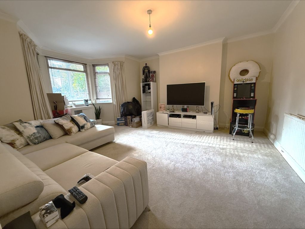 Property photo 1 of 8 Reception