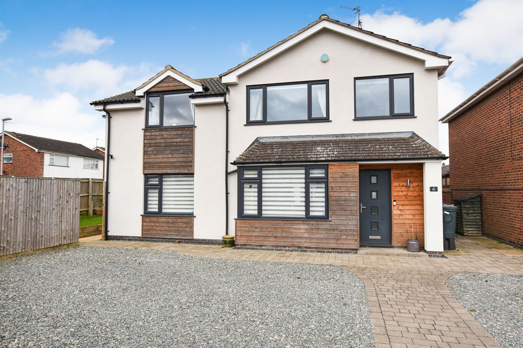 Property photo 1 of 27 Photo 24