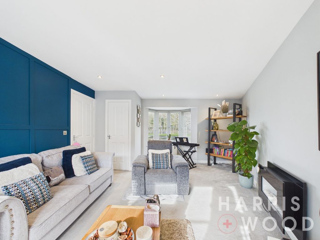 Property photo 2 of 26 4902152