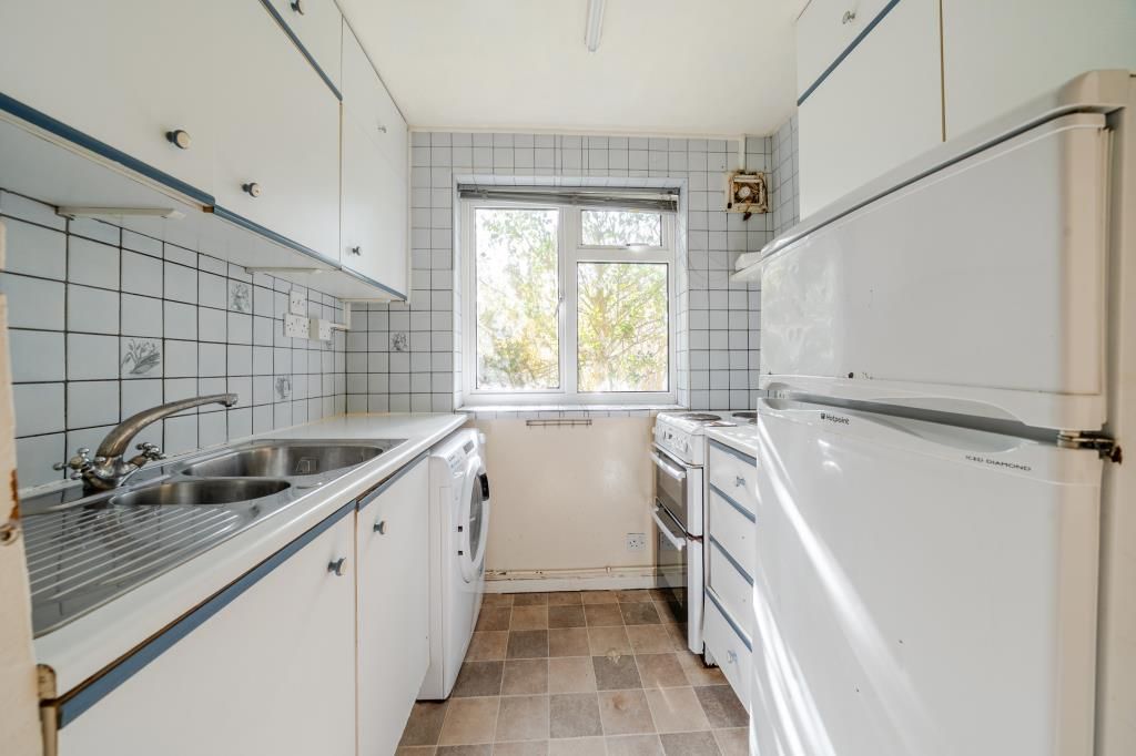 Property photo 3 of 15 Kitchen