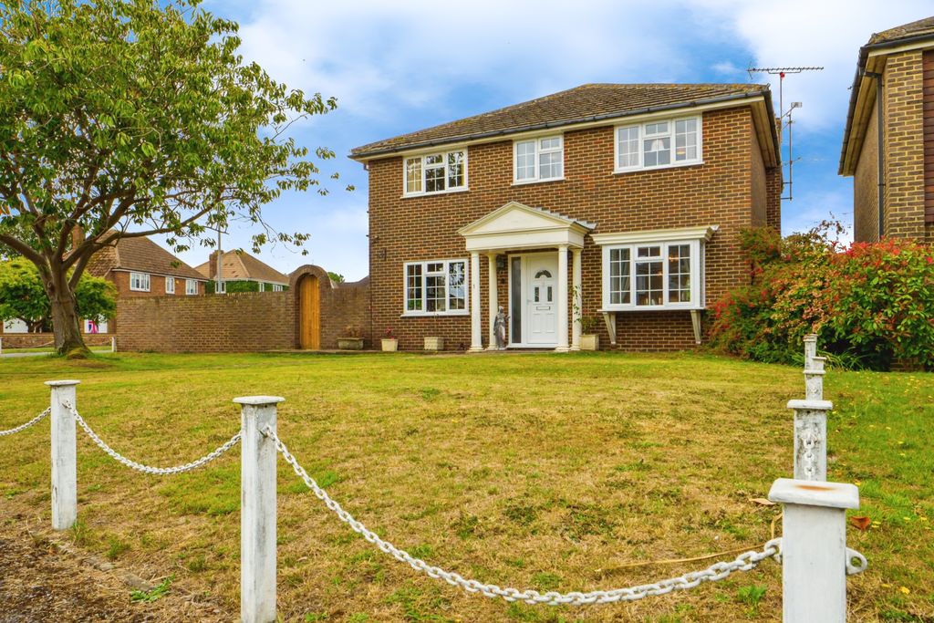 Property photo 1 of 26 Front View