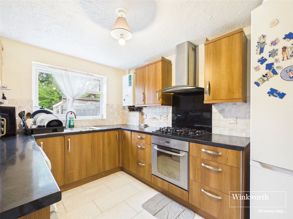 Property photo 3 of 8 Picture No. 05