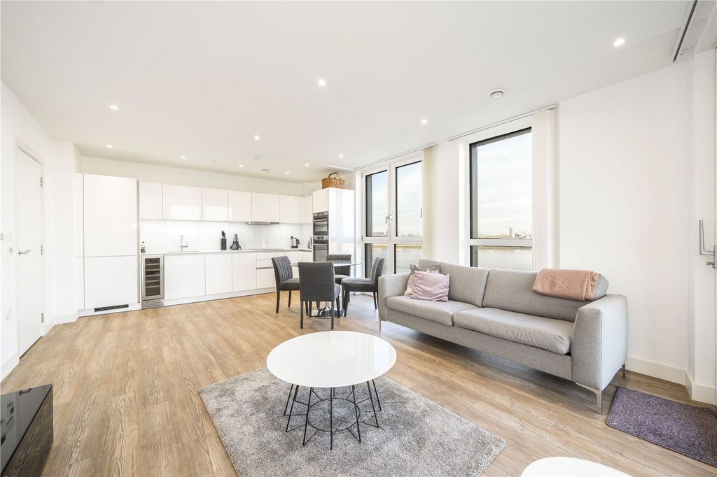 Property photo 2 of 7 Picture No. 26