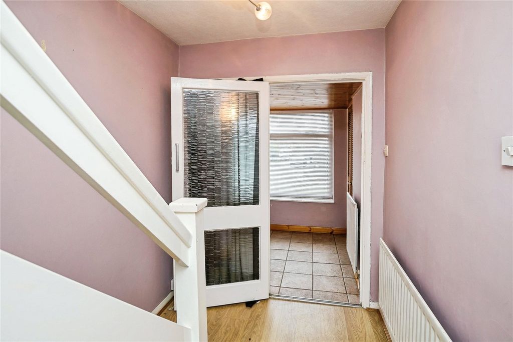 Property photo 2 of 18 Picture No. 62