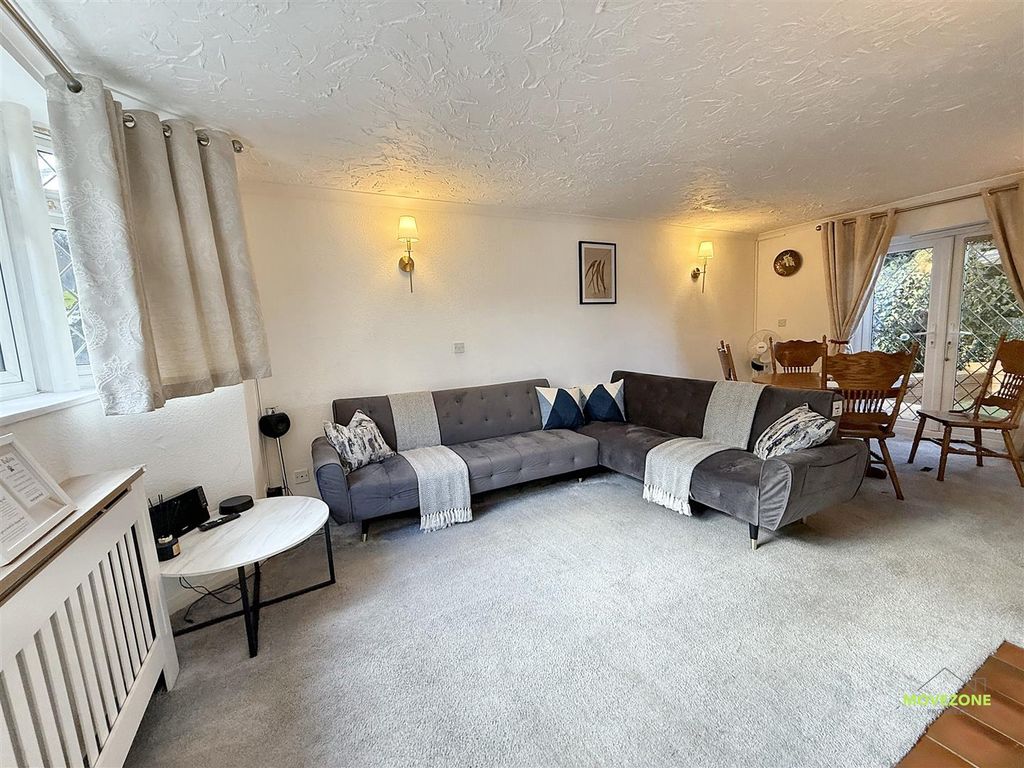 Property photo 3 of 14 Img_8444.Jpg