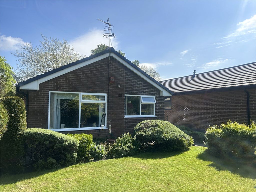 Property photo 2 of 16 External