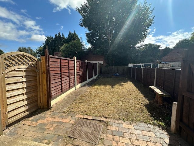 Property photo 2 of 17 Image