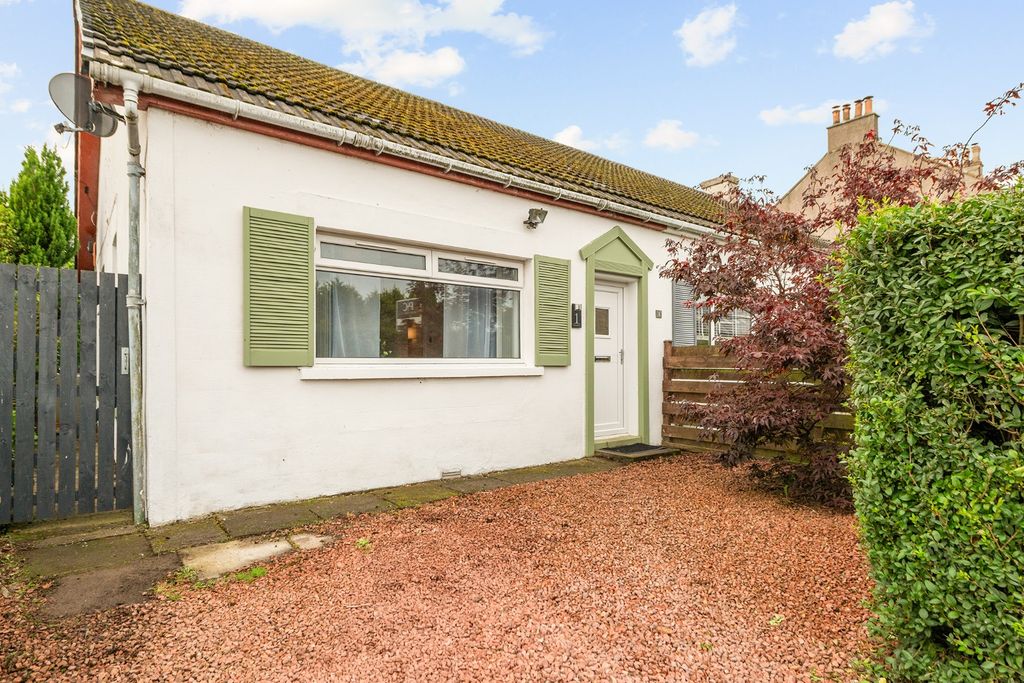 Property photo 1 of 21 4557311