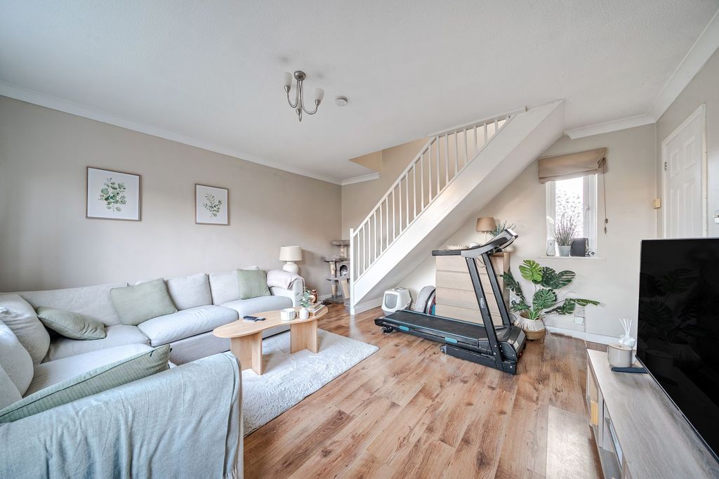 Property photo 3 of 16