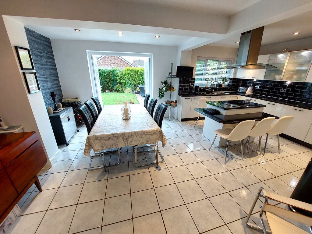 Property photo 1 of 26