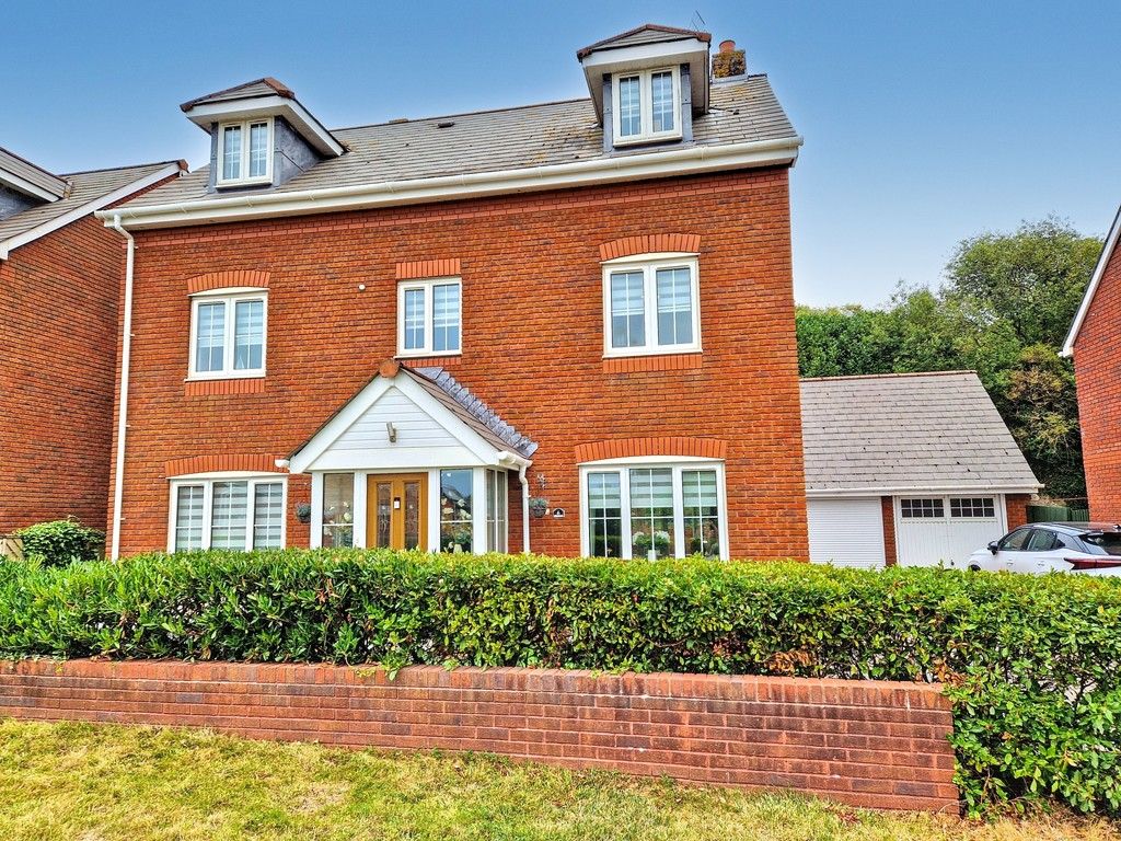 Property photo 1 of 25