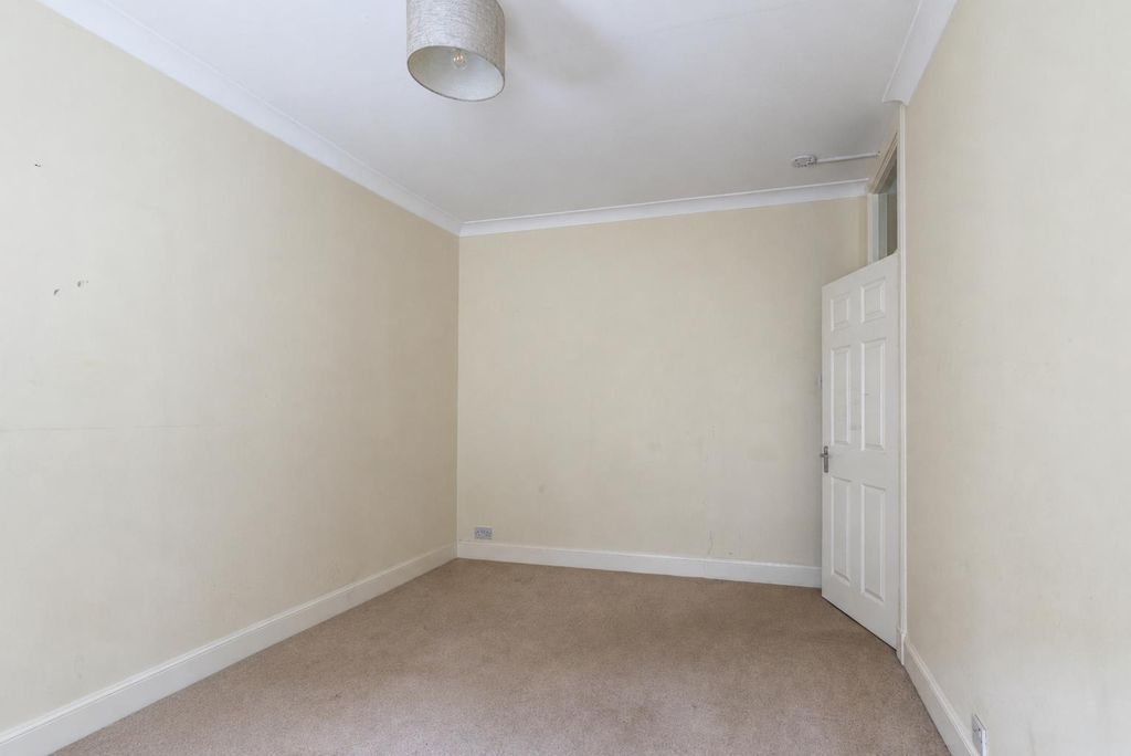 Property photo 3 of 9 S003.Png